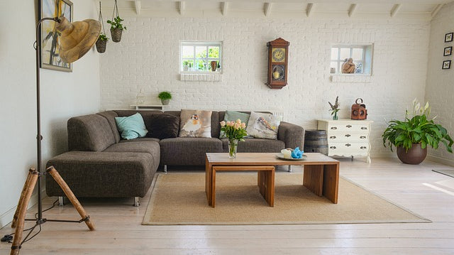 The Art of Mixing Old and New Furniture