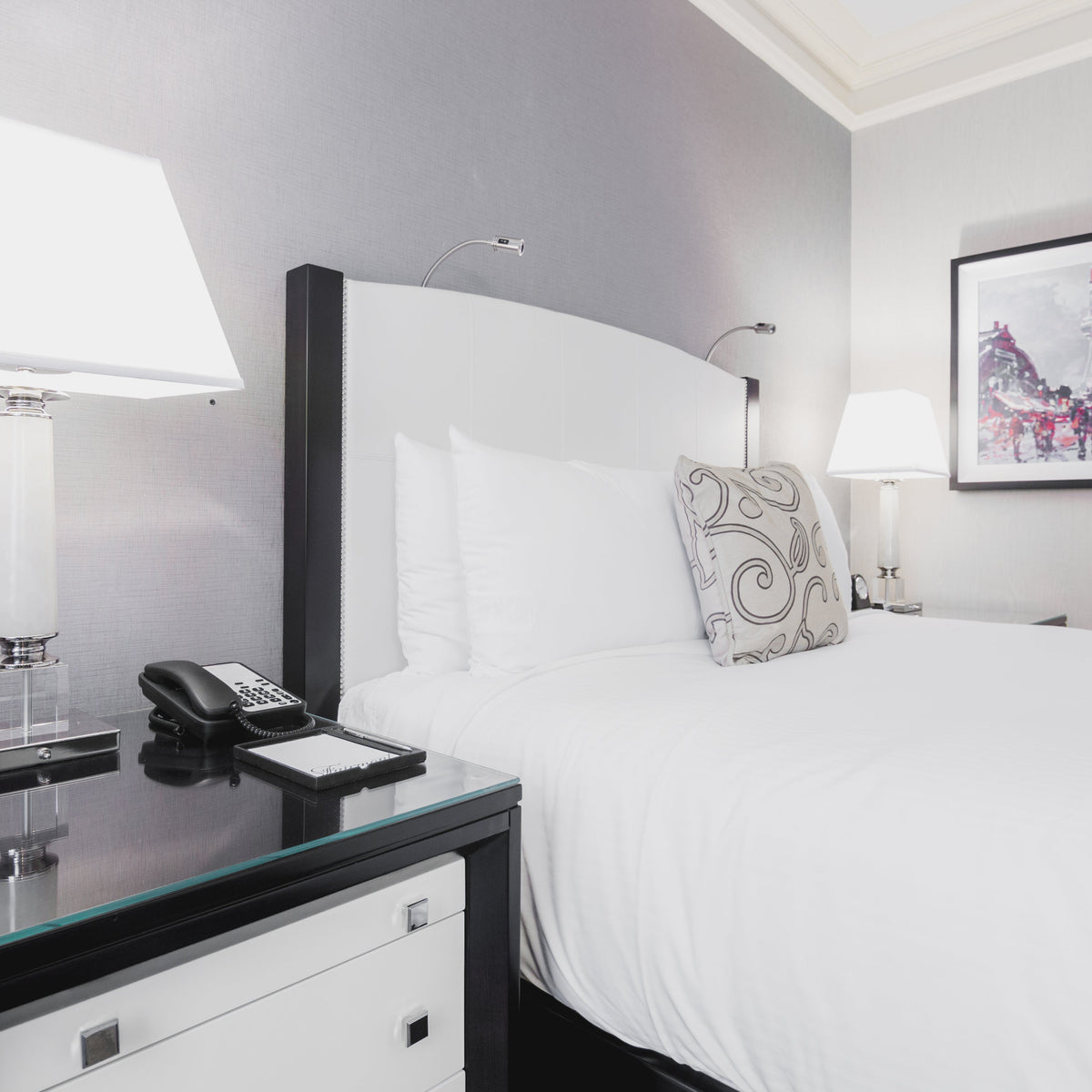 Decorating with Neutrals – True Treasures Inc