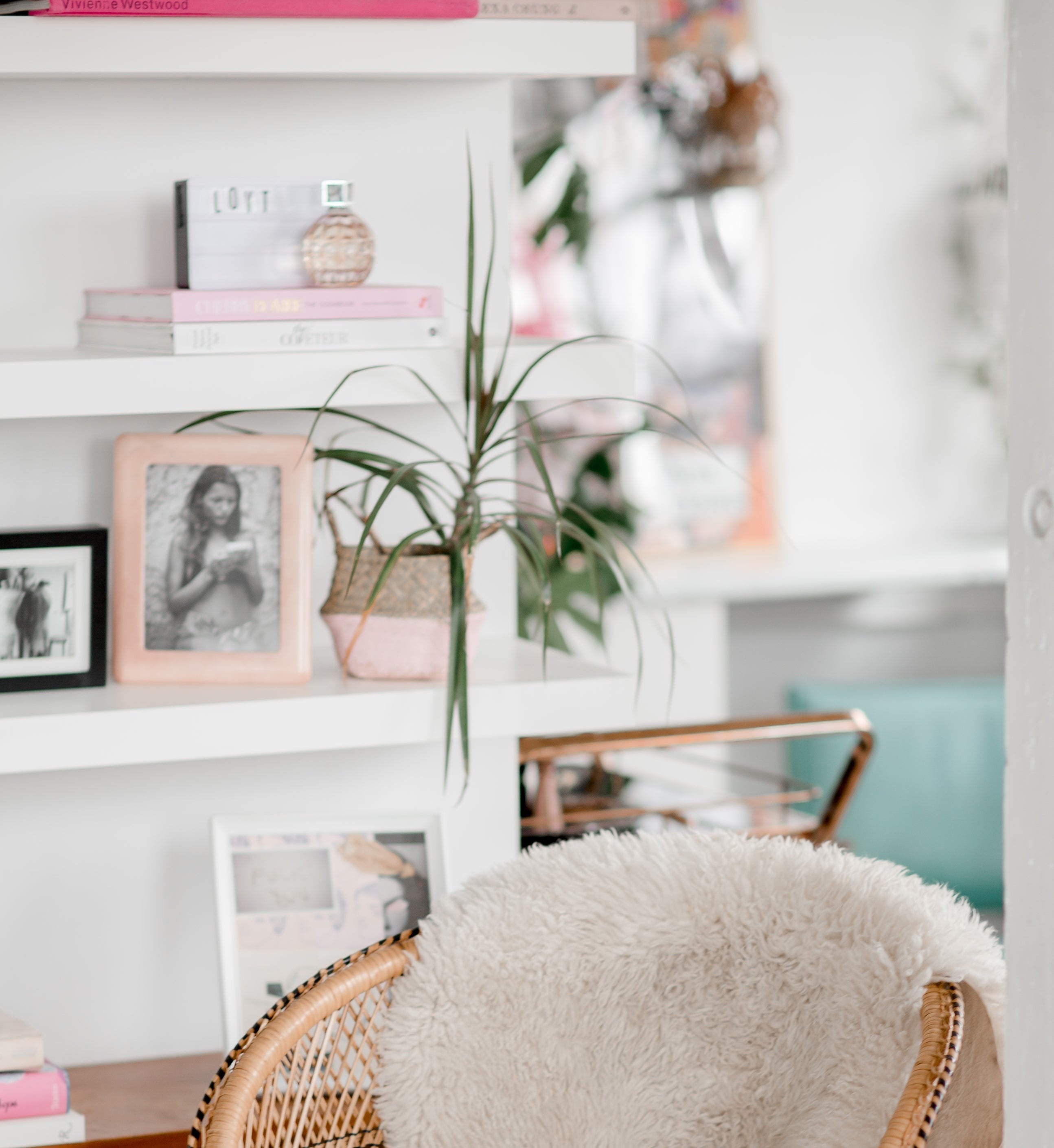 Decorate Your Walls: A Step-by-Step Guide