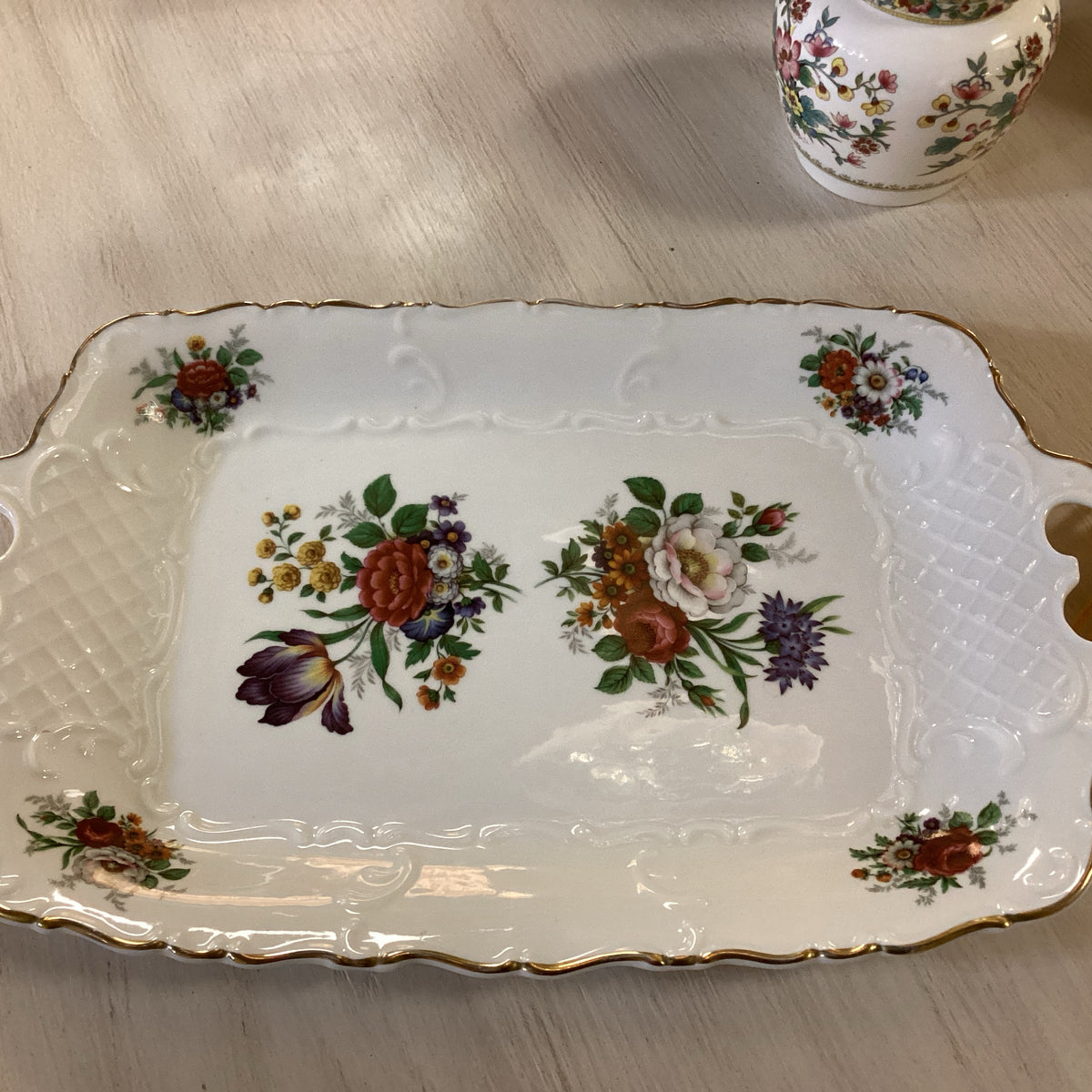Floral Tray – True Treasures Inc