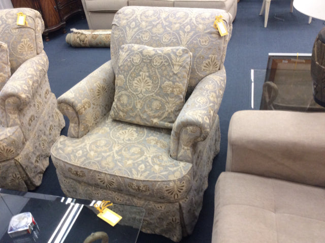 Broyhill Living Room Chair In Gold And Silver
